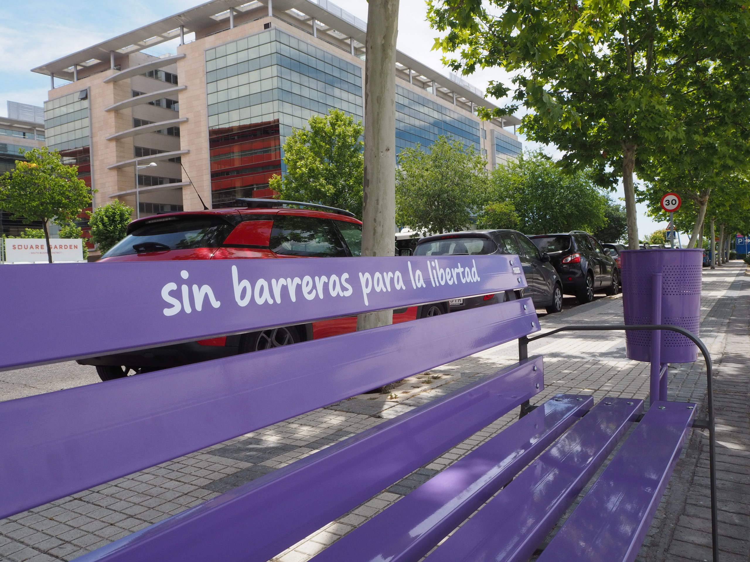 banco_igualdad_violeta